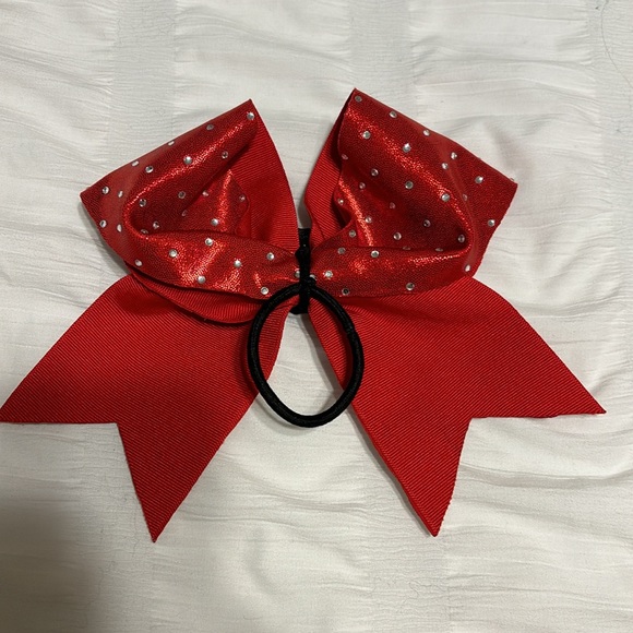 EUC Minnie & Mickey Mouse theme red and silver sequin bows- 2 pack - Picture 4 of 8